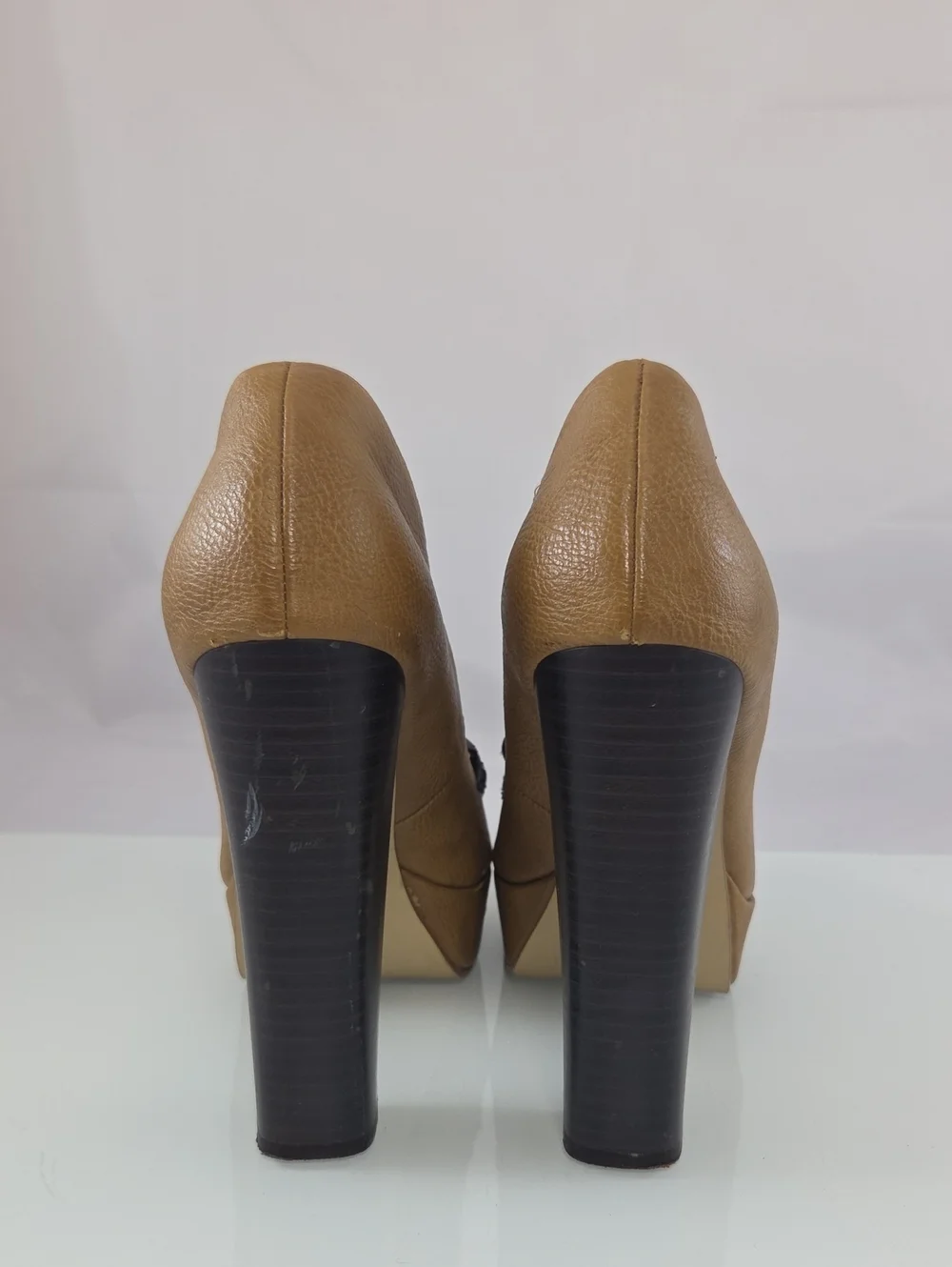 Marco Santi Platform Loafer Pumps with Black Accents Size 8